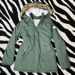 Y2K Abercrombie fur lined hood jacket
